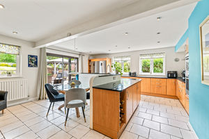Kitchen/Dining Room- click for photo gallery